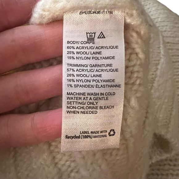 En thread ivory off white wool blend knit sweater. Size small - Picture 4 of 5